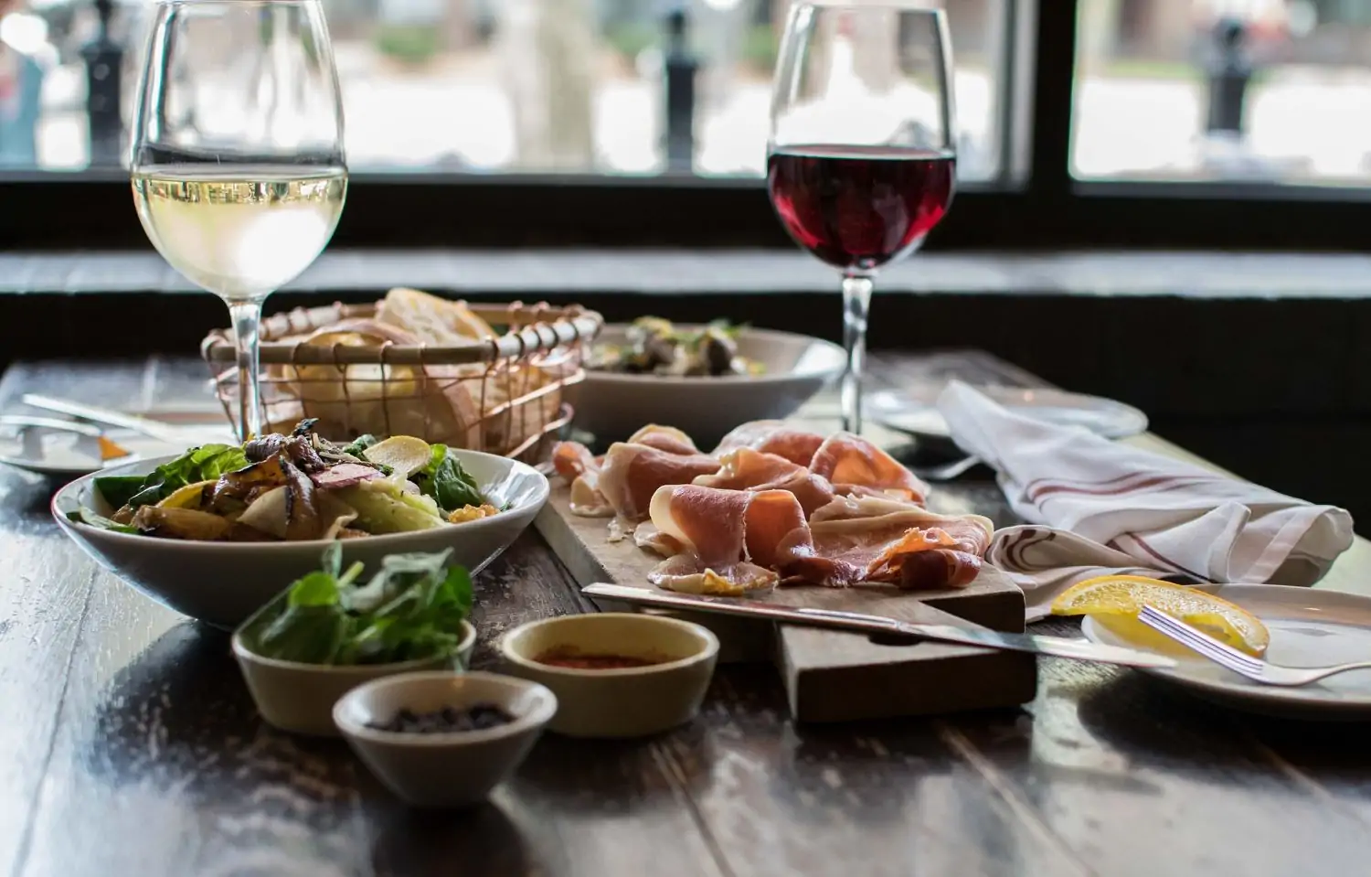 13 best intimate restaurants in Boston