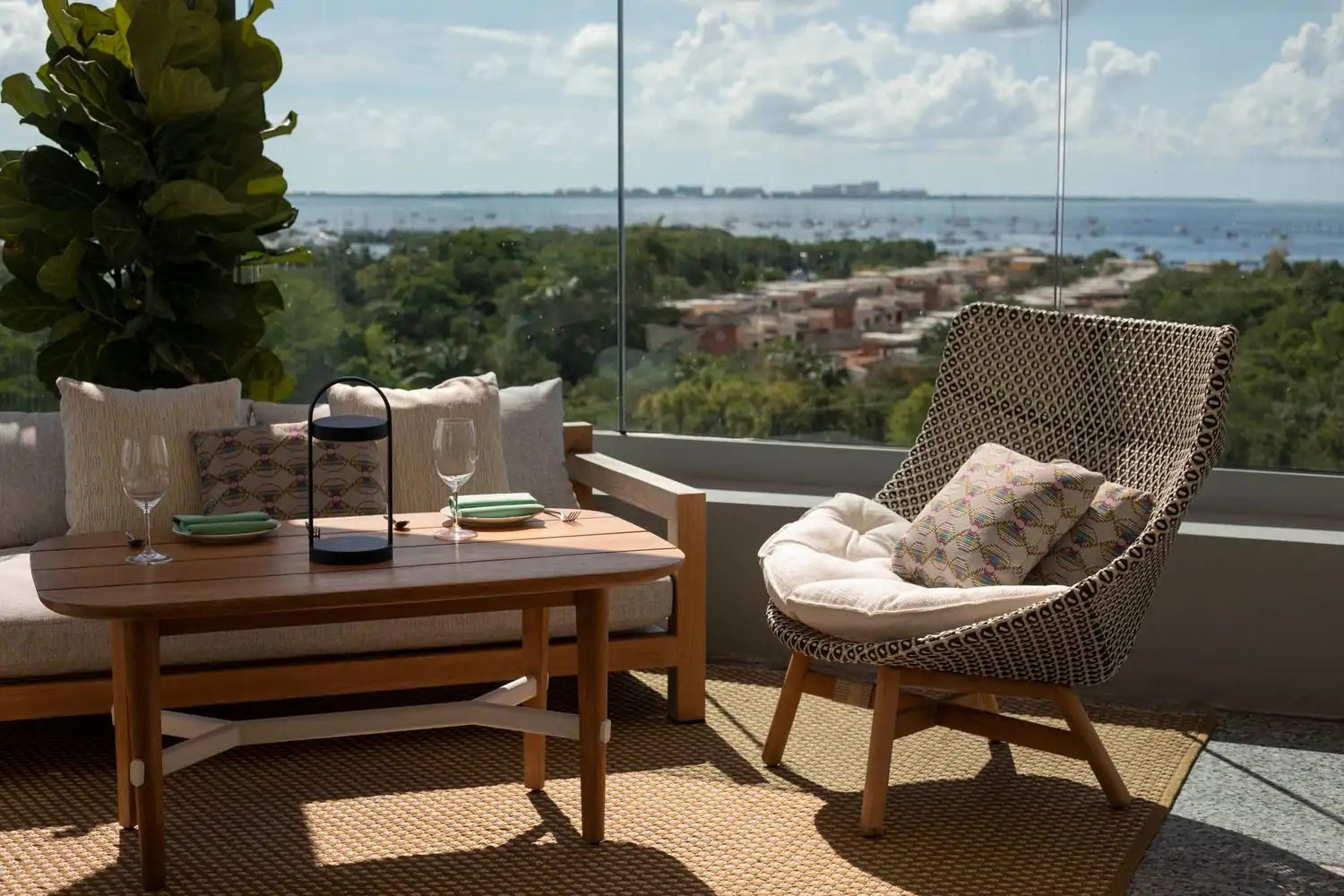 Best rooftop restaurants in Miami - OpenTable Blog