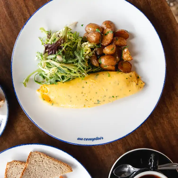 au-comptoir1 An omelette accompanied by vegetables at Au Comptoir, one of the best French restaurants in Vancouver.